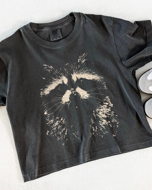 Raccoon - boxy crop tee