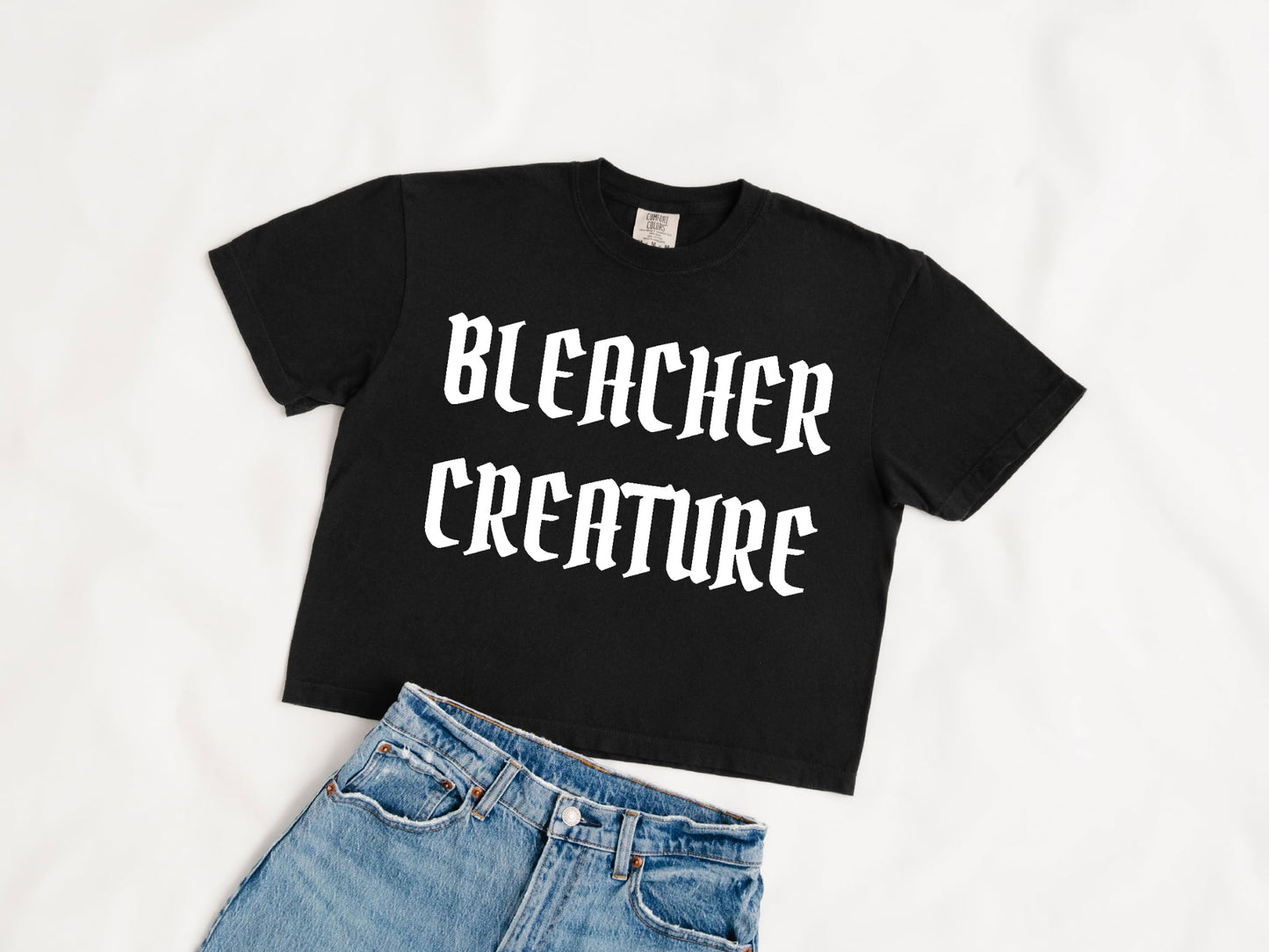 Bleacher Creature - boxy crop tee