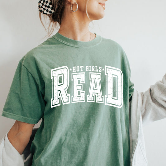 Hot Girls Read Tee